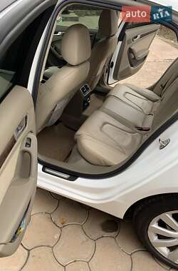Седан Audi A4 2011 в 