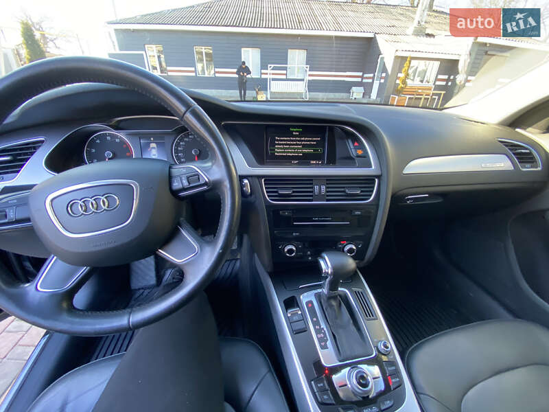 Седан Audi A4 2013 в Ширяево