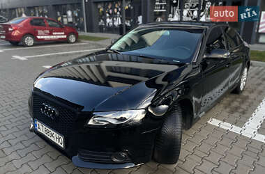 Седан Audi A4 2012 в Івано-Франківську