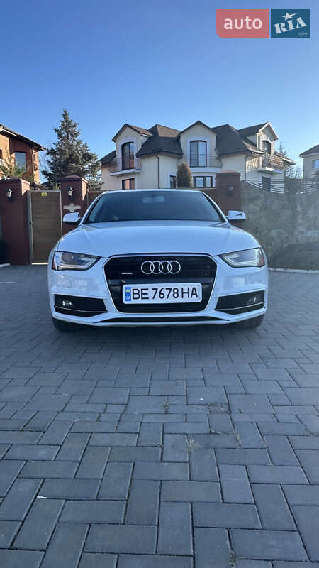 Седан Audi A4 2013 в Николаеве