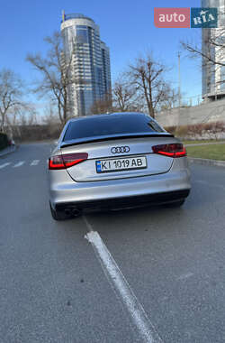 Седан Audi A4 2014 в 