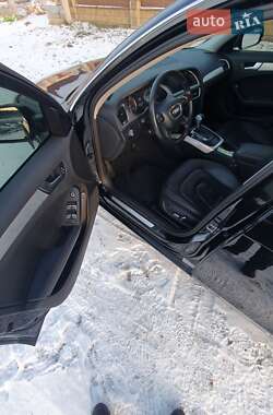 Седан Audi A4 2013 в Луцьку