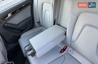 Седан Audi A4 2014 в Луцьку