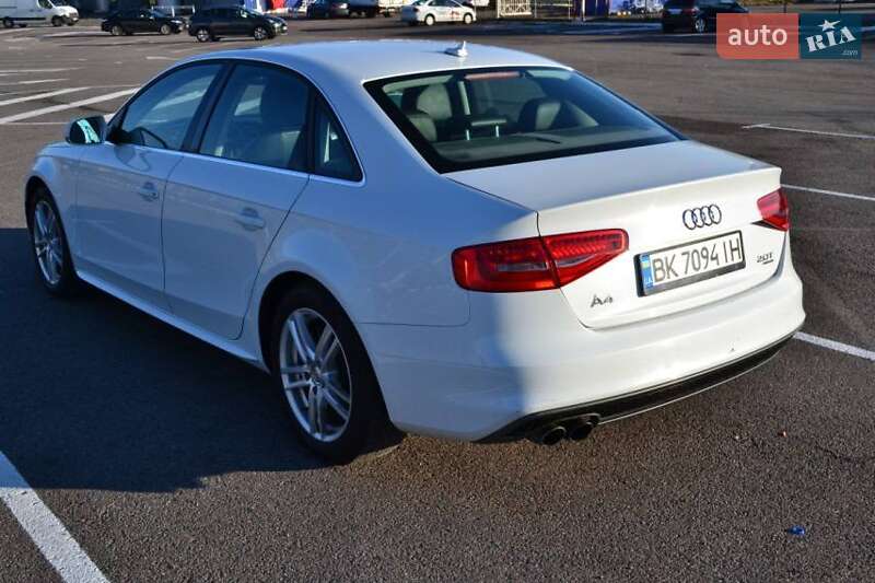 Audi A4 2014