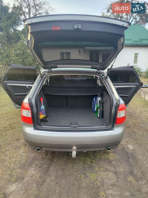 Универсал Audi A4 2004 в Новояворовске