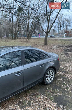 Седан Audi A4 2012 в Киеве