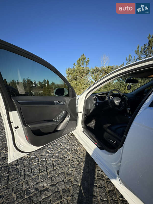 Седан Audi A4 2015 в Днепре