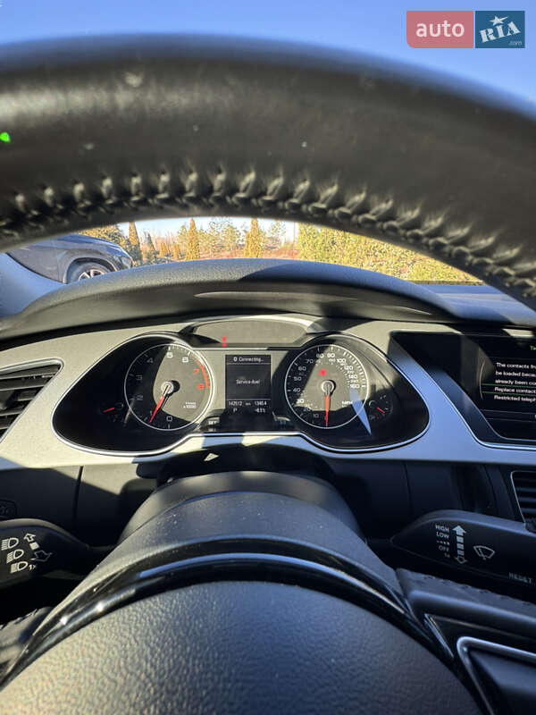Седан Audi A4 2015 в Днепре