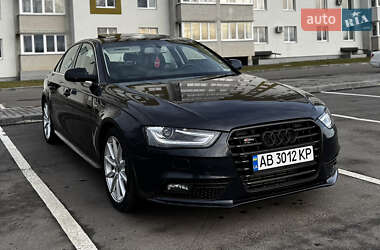 Седан Audi A4 2014 в Вінниці