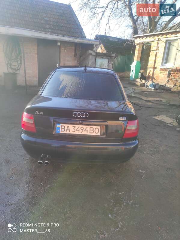Седан Audi A4 1998 в Малой Виске