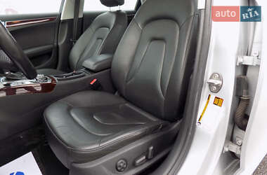 Седан Audi A4 2012 в 