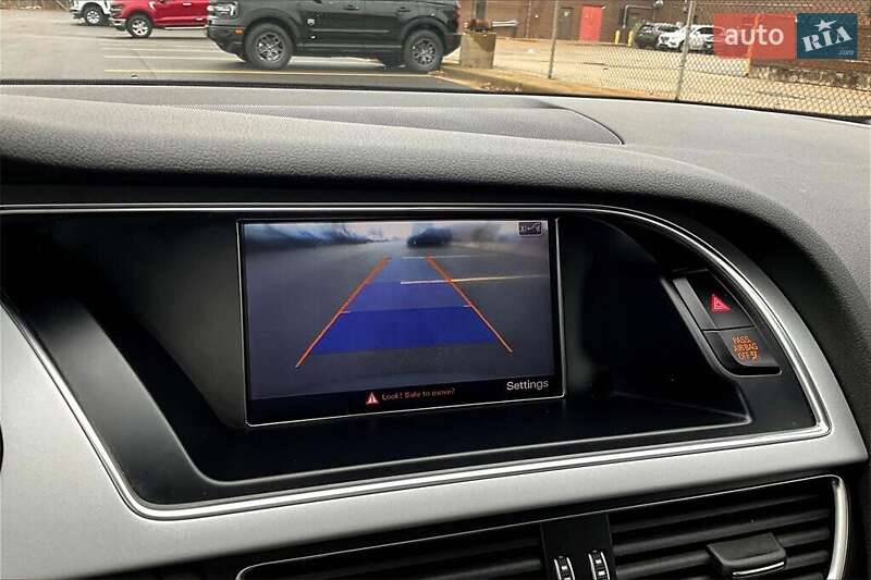 Седан Audi A4 2015 в Львове