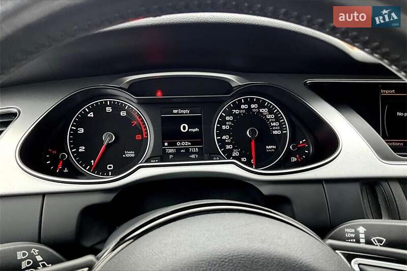 Седан Audi A4 2015 в Львове