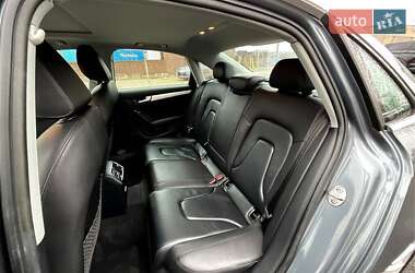 Седан Audi A4 2015 в 