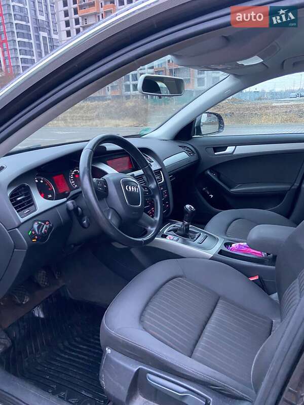 Седан Audi A4 2008 в Києві фото 15 Седан Audi A4 2008 в Києві