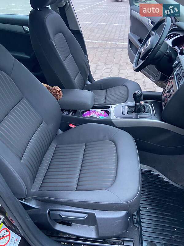 Седан Audi A4 2008 в Києві фото 25 Седан Audi A4 2008 в Києві