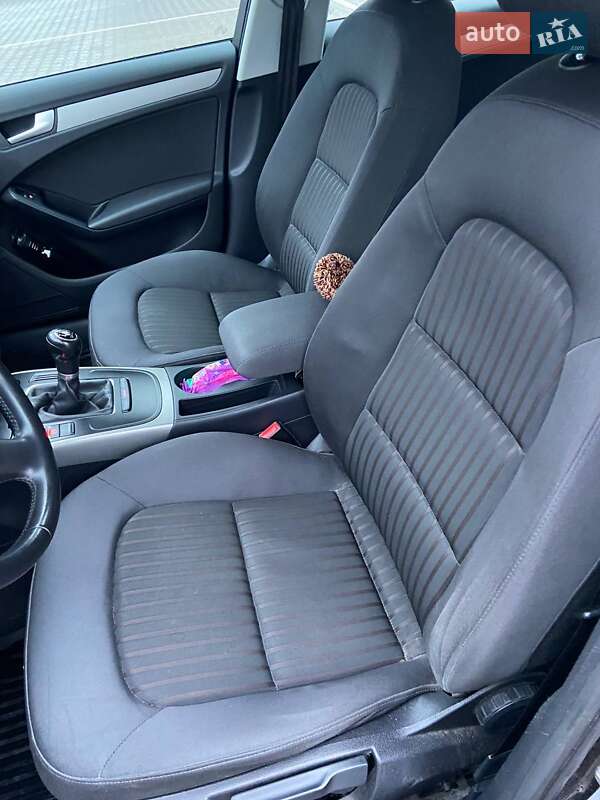Седан Audi A4 2008 в Києві фото 28 Седан Audi A4 2008 в Києві