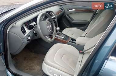 Седан Audi A4 2015 в Днепре