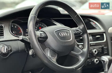 Седан Audi A4 2013 в Львові