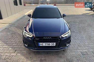 Седан Audi A4 2019 в Кривом Роге