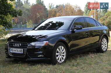 Седан Audi A4 2013 в Киеве
