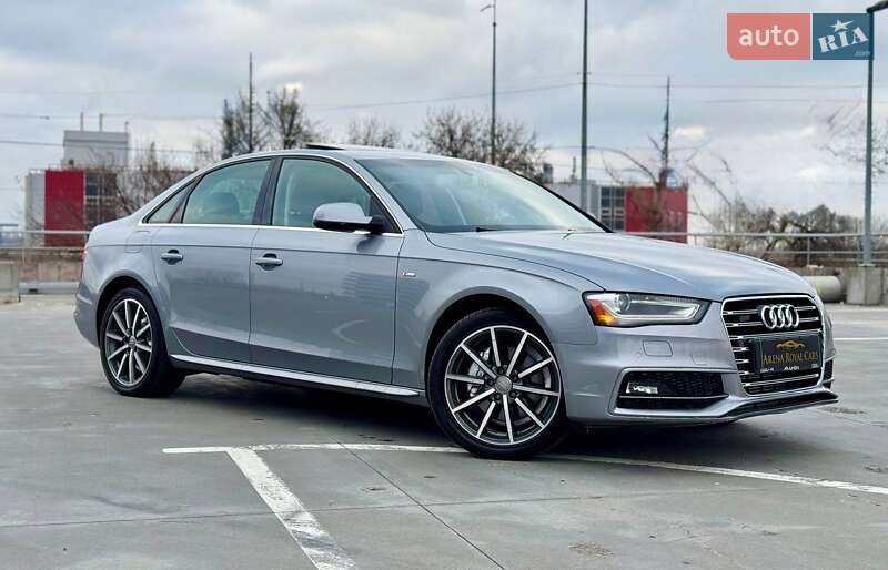 Седан Audi A4 2014 в Киеве