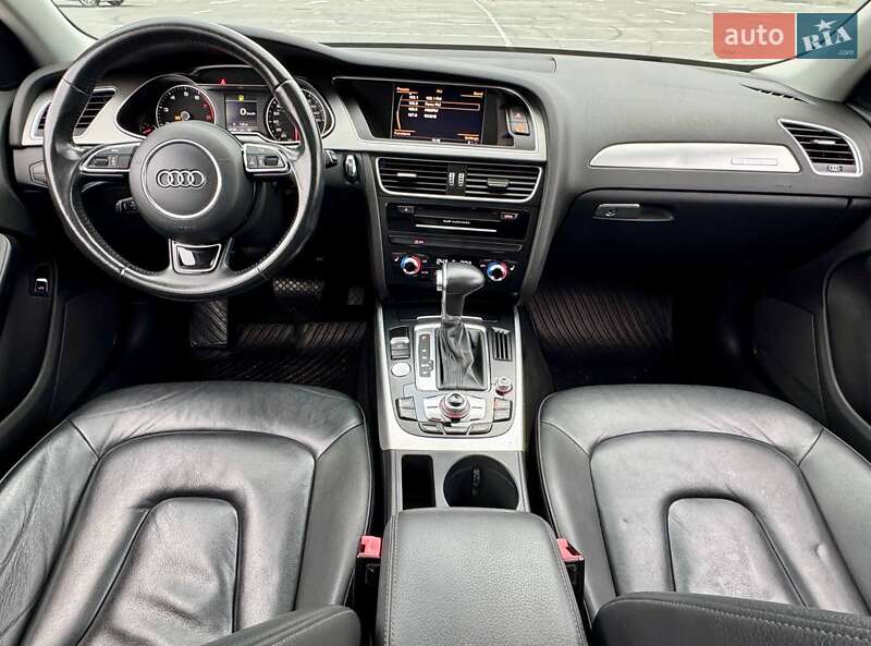 Седан Audi A4 2014 в Киеве