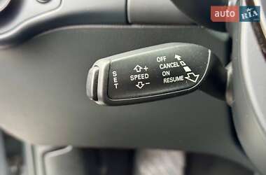 Седан Audi A4 2014 в 