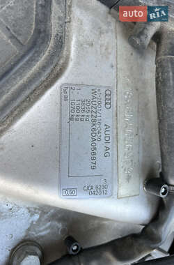 Седан Audi A4 2012 в 