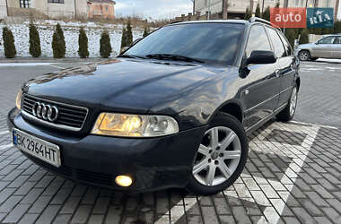 Універсал Audi A4 2001 в Рівному