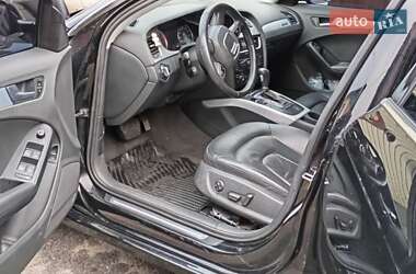 Седан Audi A4 2010 в Котельве
