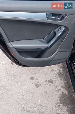 Седан Audi A4 2010 в Котельве