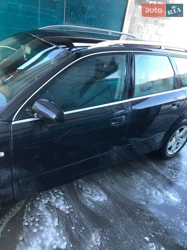 Универсал Audi A4 2004 в Ровно