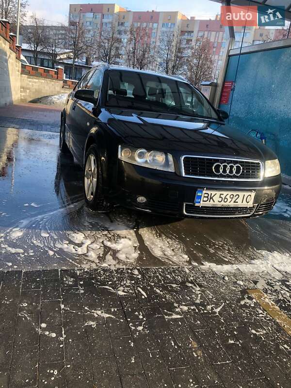 Универсал Audi A4 2004 в Ровно