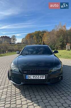 Седан Audi A4 2011 в Львові