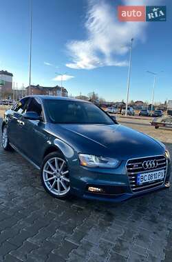 Седан Audi A4 2014 в Стрые