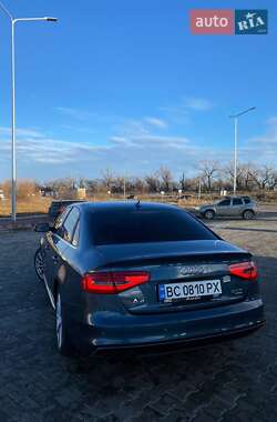 Седан Audi A4 2014 в Стрые