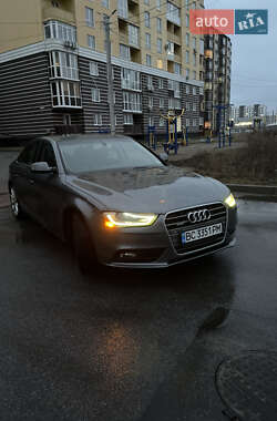 Седан Audi A4 2012 в Чернігові