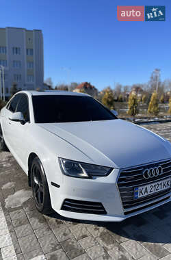 Седан Audi A4 2016 в 