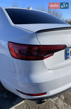 Седан Audi A4 2016 в 