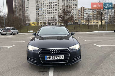 Седан Audi A4 2016 в 