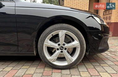 Универсал Audi A4 2019 в 