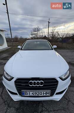 Седан Audi A4 2014 в Полтаві