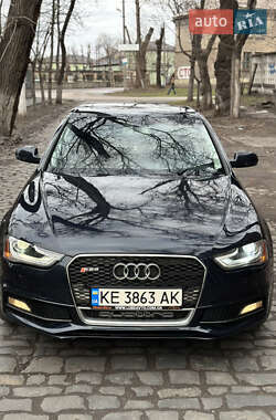 Седан Audi A4 2013 в Кам'янському