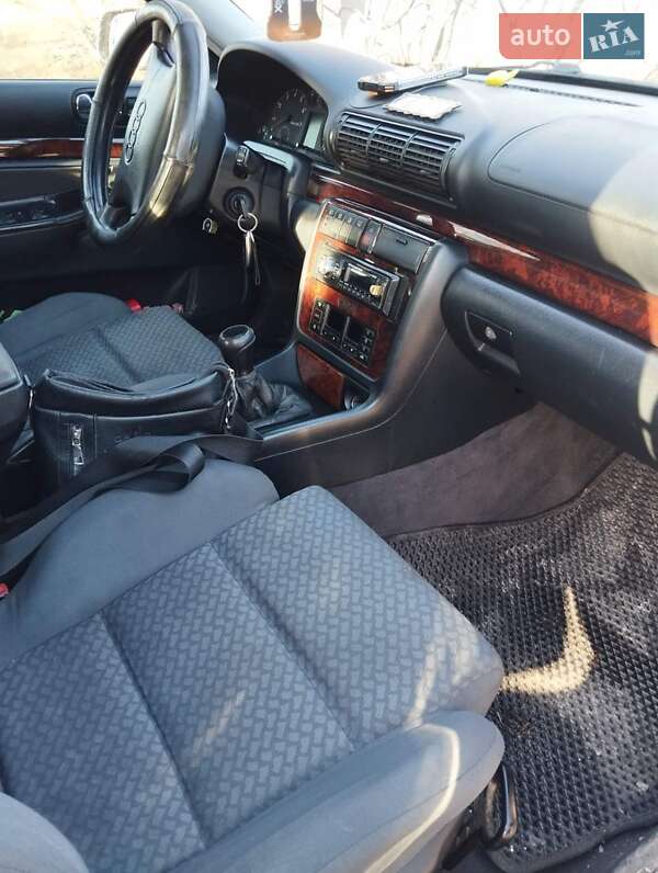 Універсал Audi A4 1997 в Калинівці