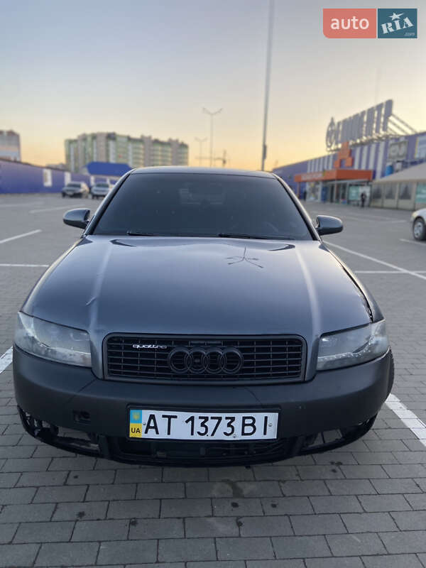 Седан Audi A4 2002 в Калуші