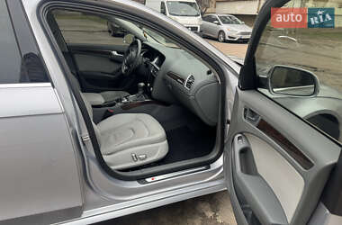 Седан Audi A4 2015 в 