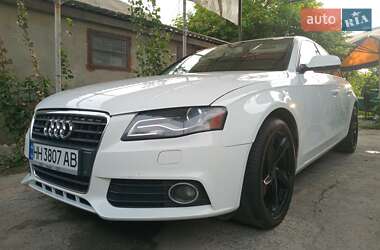 Седан Audi A4 2009 в Измаиле