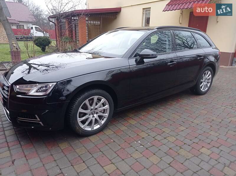 Универсал Audi A4 2018 в Коломые