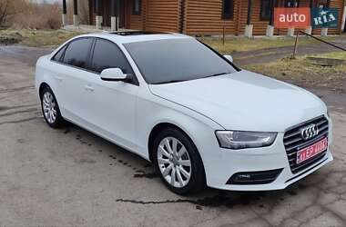 Седан Audi A4 2014 в Дубні